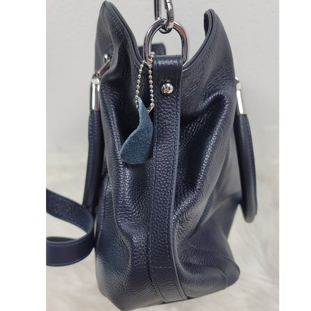Heshe Genuine Black Leather Handbag With Detachable Strap - Picture 5 of 8